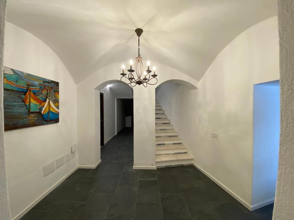 Апартаменты La Casa Di Natalie Джиразоле Экстерьер фото